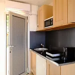 Studio climatisé île naturiste du Levant